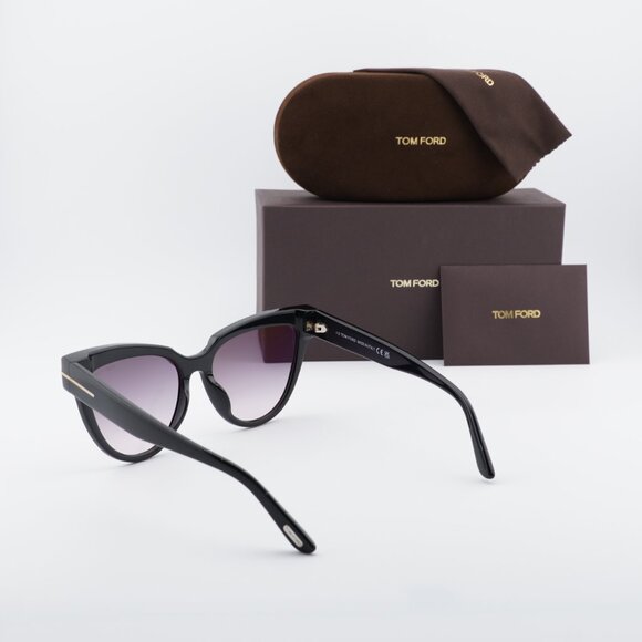 Tom Ford Nadine FT0941 01B Sunglasses Black Cat Eye Frame, Smoke Lenses